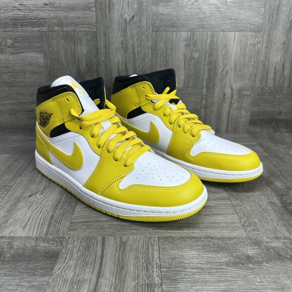 Jordan 1 Mid Women's size 10 Vivid Sulfur Shoes BQ6472-170 - Picture 2 of 8